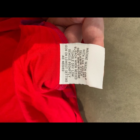 Red and purple soft short sleeved dress - Picture 6 of 6